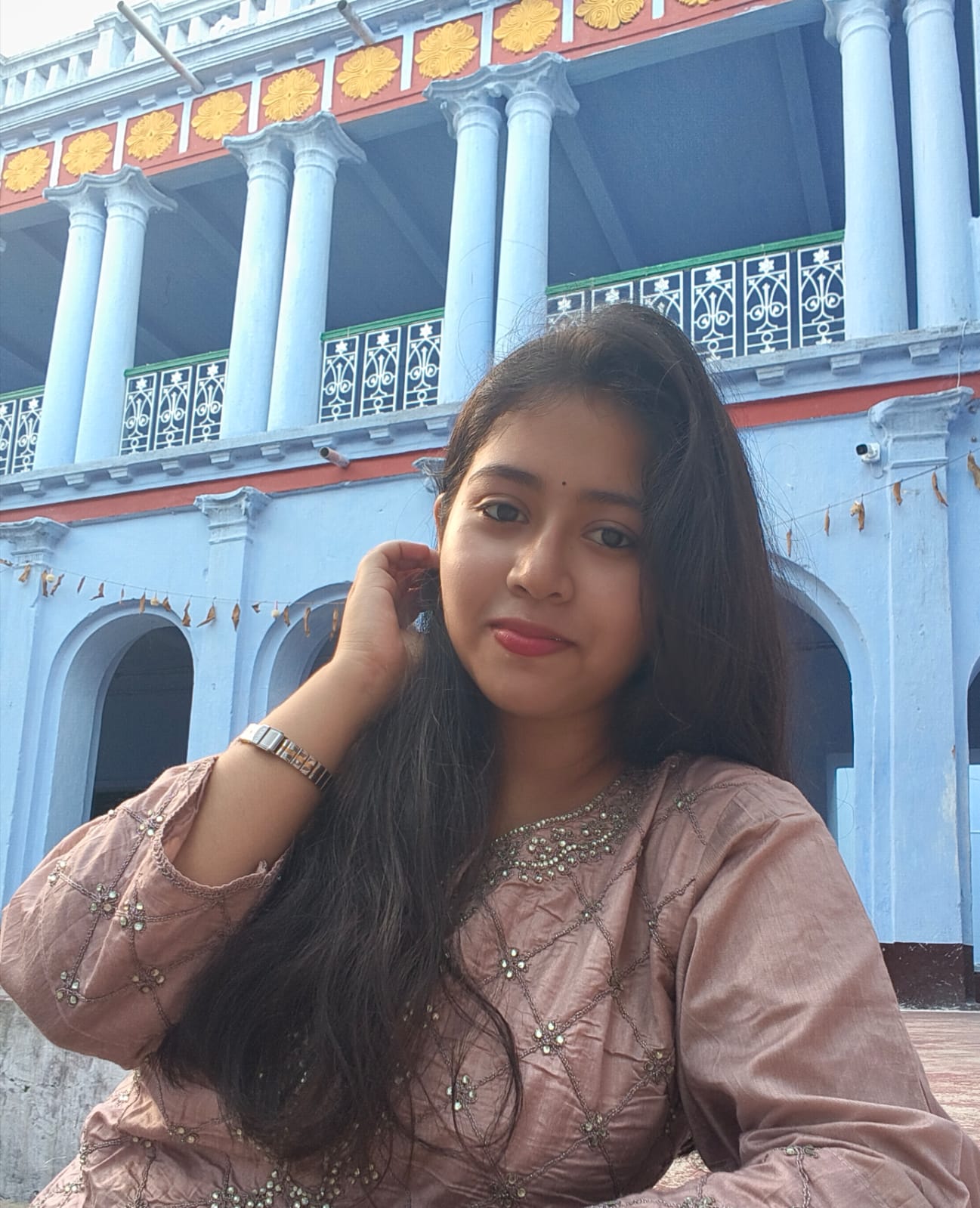 MAHI ZAMIR 